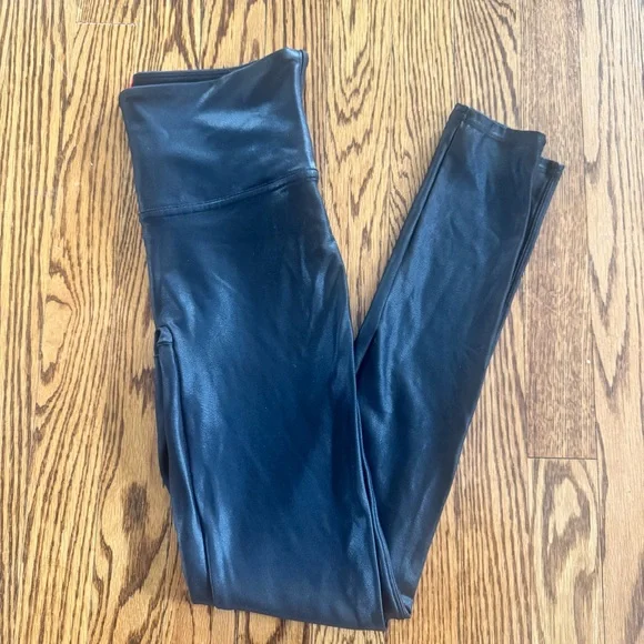 Spanx Faux Leather Leggings NWOT Black Women’s Size Medium - Picture 2 of 5